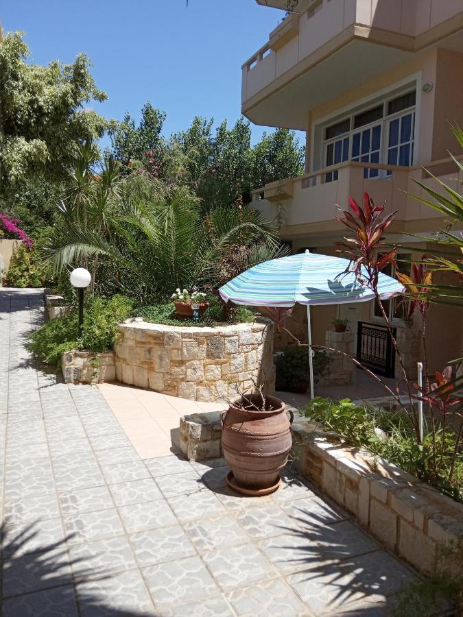 Malou Apartments Kato Daratso Exterior foto